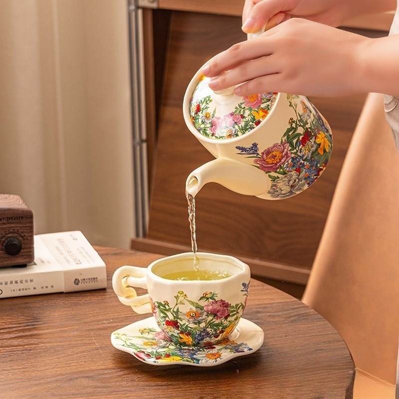 European Vintage Floral Cerami - Coffee Tea Gift Basket บทวิจารณ์และราคา